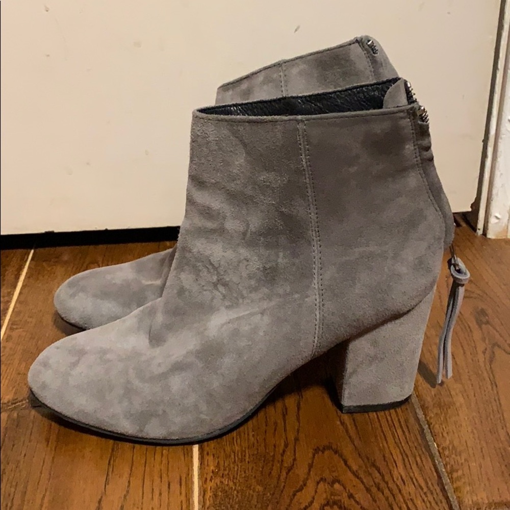 Steve Madden Gray Booties